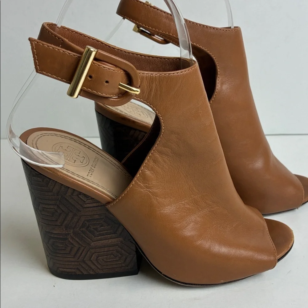 Tory Burch Grove Open Toe Bootie Sz 5 Royal Tan Wood Detail Heel Designer Luxury